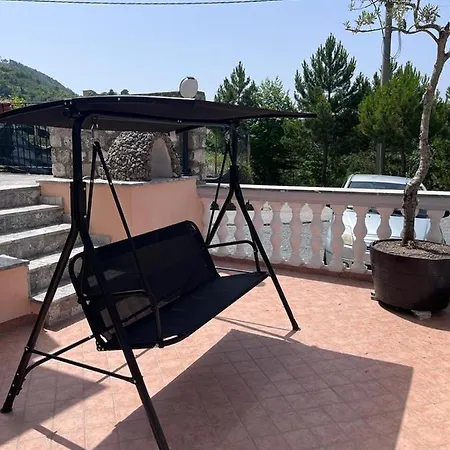 Antonio Holiday home Aieta